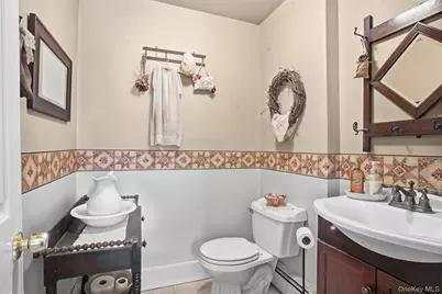 3 Elmhurst Avenue, Newburgh, NY 12550 - Photo 26