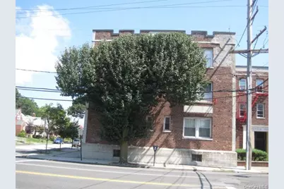 477 Merrick Road, Lynbrook, NY 11563 - Photo 1