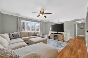 11 Darlene Dr, Poughkeepsie, NY 12601 - Photo 8