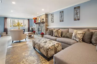 21 Franklin Drive, Mahopac, NY 10541 - Photo 12