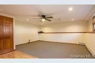 4 Thistle Lane, Kings Park, NY 11754 - Photo 8