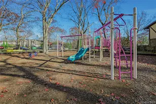 174 Sagamore Hills Dr, Port Jefferson Station, NY 11776 - Photo 22