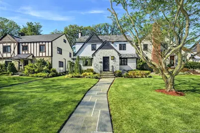 54 Vernon Parkway, Mount Vernon, NY 10552 - Photo 1