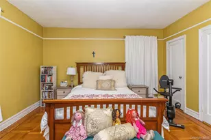 35-30 73rd St, Jackson Heights, NY 11372 - Photo 12