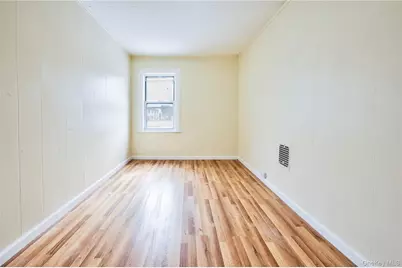 9112 91st Avenue, Woodhaven, NY 11421 - Photo 14