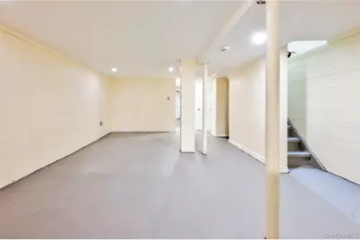 9112 91st Avenue, Woodhaven, NY 11421 - Photo 16