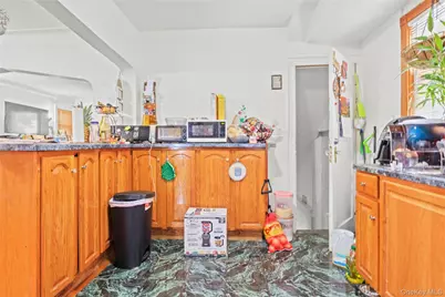 18216 141st Avenue, Springfield Gardens, NY 11413 - Photo 8