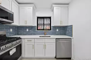 186-14 121st Ave, Saint Albans, NY 11412 - Photo 4