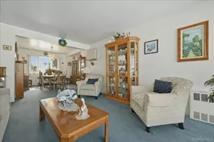 366 Clearmeadow Dr, East Meadow, NY 11554 - Photo 8