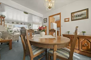 366 Clearmeadow Dr, East Meadow, NY 11554 - Photo 10