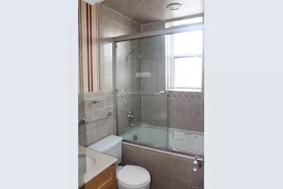 14-23 31 Avenue #4C, Astoria, NY 11102 - Photo 2