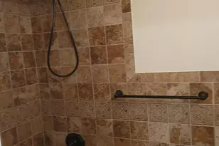 111 Woodland Hills Rd, White Plains, NY 10603 - Photo 10