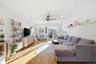 4743 Wilshire Ln, Oakdale, NY 11769 - Photo 10