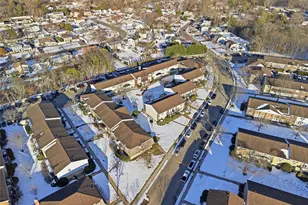 4743 Wilshire Ln, Oakdale, NY 11769 - Photo 26