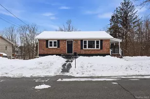 28 Wileman Ave, Walden, NY 12586 - Photo 2