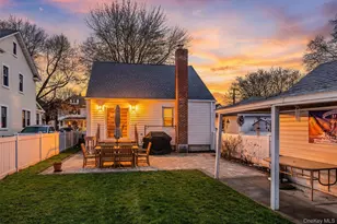 38 Hawthorne Ave, Floral Park, NY 11001 - Photo 4