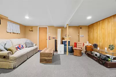 38 Hawthorne Avenue, Floral Park, NY 11001 - Photo 22