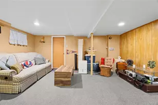 38 Hawthorne Ave, Floral Park, NY 11001 - Photo 22