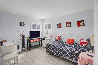 9 Amherst Road, West Sayville, NY 11796 - Photo 8