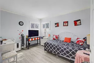 9 Amherst Rd, West Sayville, NY 11796 - Photo 8