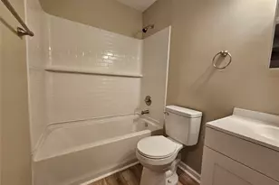 53 Cornwall Ln, Middletown, NY 10940 - Photo 44