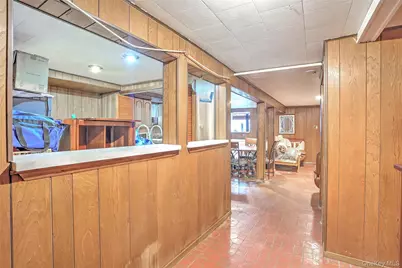 815 Quincy Avenue, Bronx, NY 10465 - Photo 16