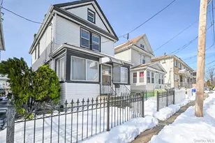 107-24 165th St, Jamaica, NY 11433 - Photo 2