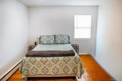 160 Pennsylvania Avenue, Medford, NY 11763 - Photo 12