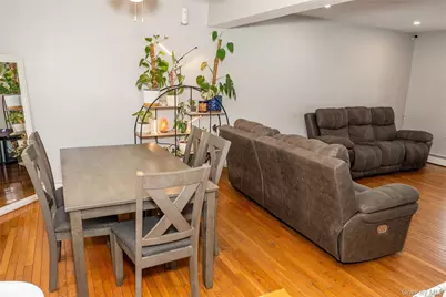 160 Pennsylvania Avenue, Medford, NY 11763 - Photo 6