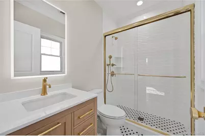 229 Brixton Road, Garden City, NY 11530 - Photo 18