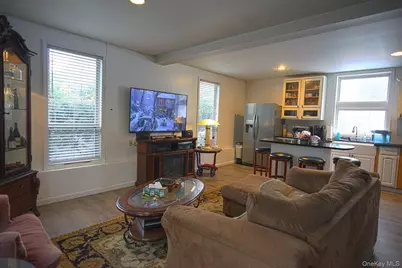 336 Diddell Road, Poughkeepsie, NY 12603 - Photo 2