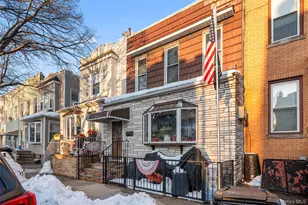 73-35 71st Pl, Glendale, NY 11385 - Photo 2