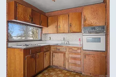 4 Maple Lane, Monroe, NY 10950 - Photo 8