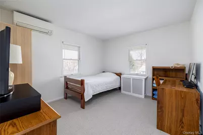 36 W Windsor Parkway, Oceanside, NY 11572 - Photo 18