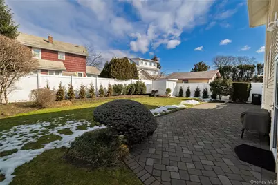 36 W Windsor Parkway, Oceanside, NY 11572 - Photo 28