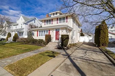 36 W Windsor Parkway, Oceanside, NY 11572 - Photo 10