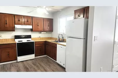 224 Springmeadow Drive #H, Holbrook, NY 11741 - Photo 8