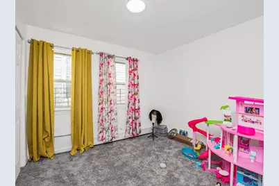 819 E 223rd Street, Bronx, NY 10466 - Photo 18