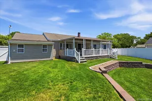718 Patrick St, Westhampton, NY 11978 - Photo 16