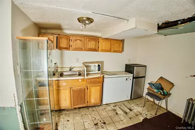 12222 Nellis Street, Springfield Gardens, NY 11413 - Photo 22