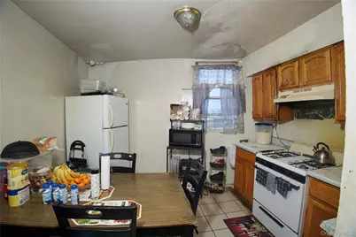 12222 Nellis Street, Springfield Gardens, NY 11413 - Photo 6