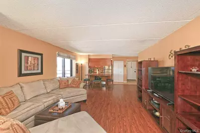 725 Miller Avenue #235, Freeport, NY 11520 - Photo 10