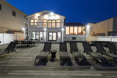 4011 Greentree Drive, Oceanside, NY 11572 - Photo 10