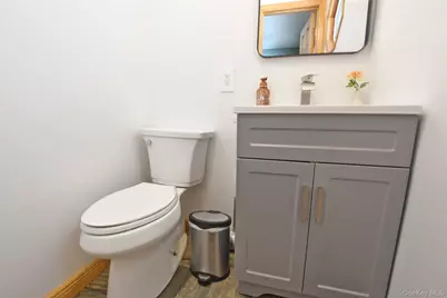 11 Reynolds Road, Shoreham, NY 11786 - Photo 6