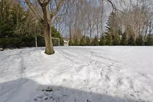 11 Reynolds Rd, Shoreham, NY 11786 - Photo 34