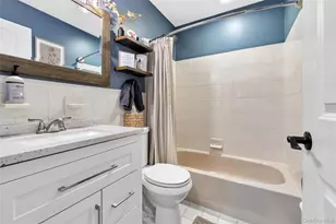 8 Vega Dr, Shoreham, NY 11786 - Photo 22