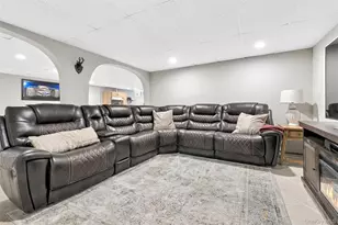 8 Vega Dr, Shoreham, NY 11786 - Photo 28