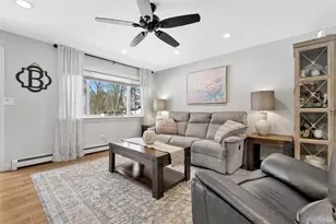 8 Vega Dr, Shoreham, NY 11786 - Photo 4