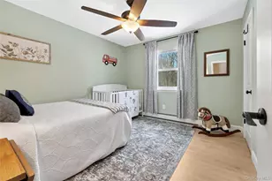 8 Vega Dr, Shoreham, NY 11786 - Photo 20