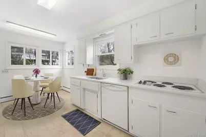 9 Northern Road, Hartsdale, NY 10530 - Photo 16